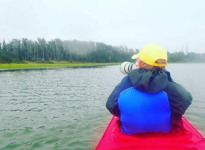 taking-pictures-while-kayaking